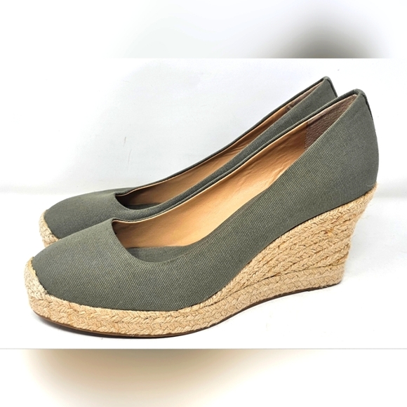 J. Crew Shoes - J Crew Seville Espadrille Wedges Women 10 Sage Green Heels Canvas Slip On Shoes